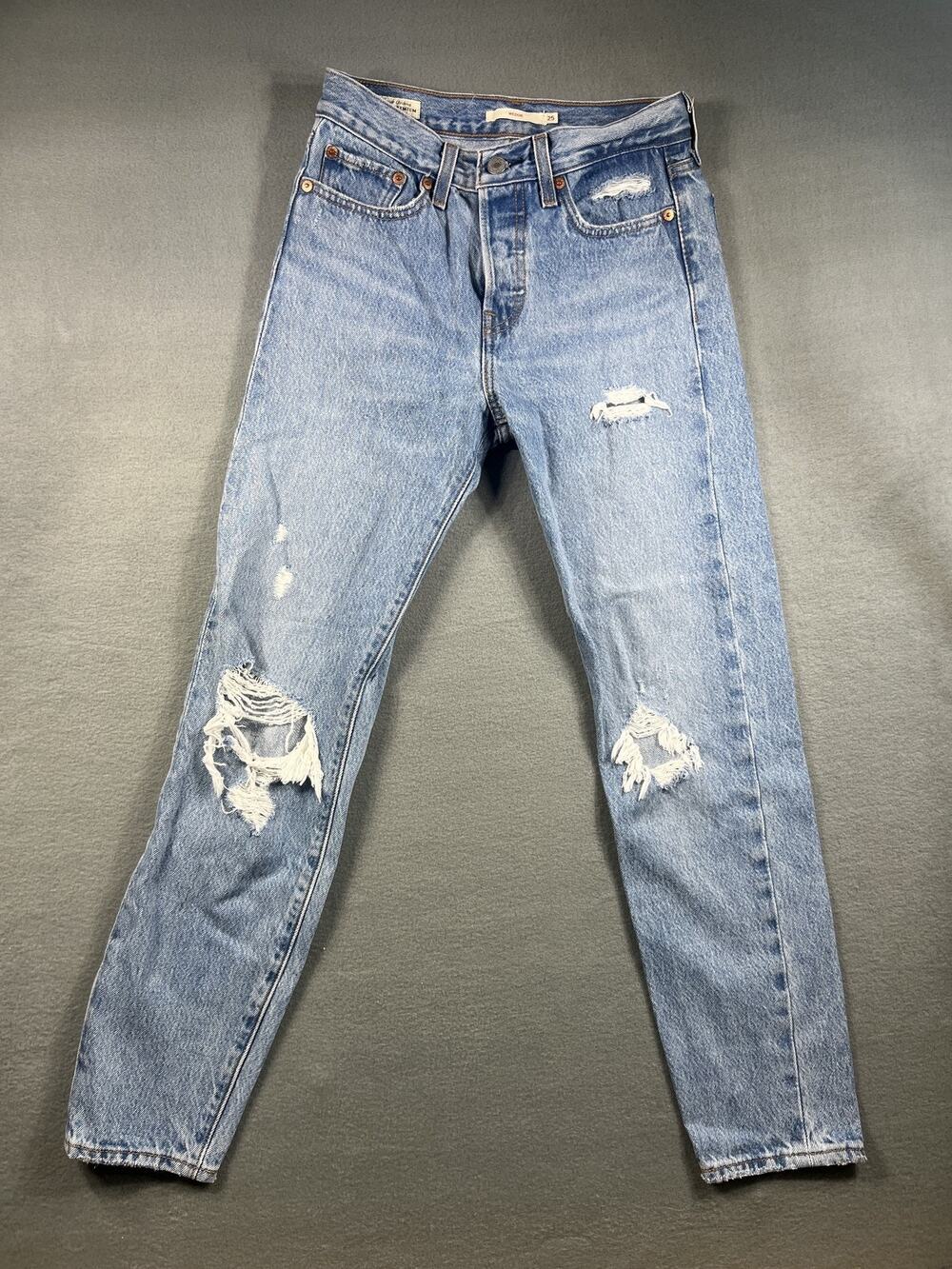 Levi's Premium Wedgie Jeans Women Distressed Medium Wash Denim Size 25
